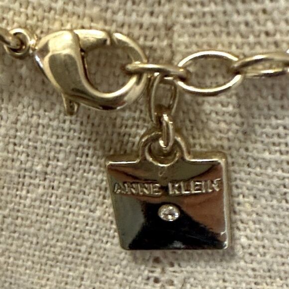 Vintage Signed Anne Klein GoldTone Necklace with Faux Turquoise & Peridot Stones - Picture 6 of 6